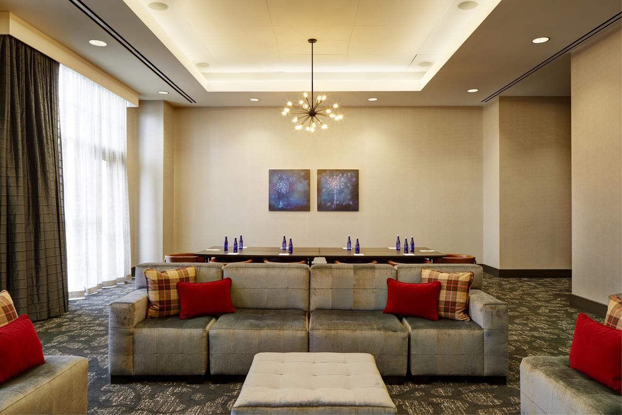 Archer Hotel Boston/Burlington Dış mekan fotoğraf